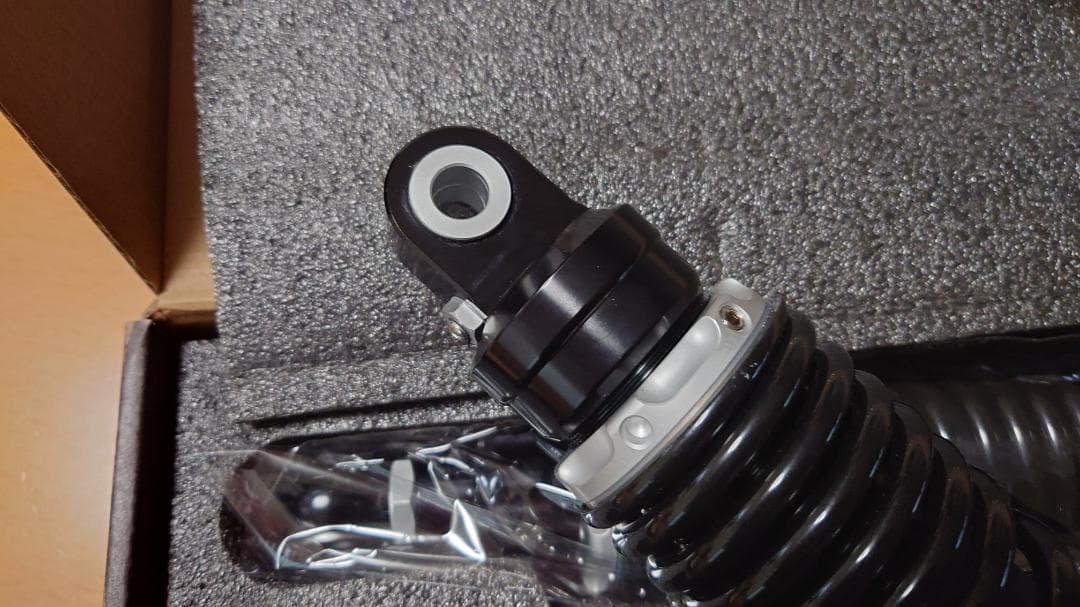 Hegeiisy 汎用オートバイ用リアサスペンション調整可能 280mm