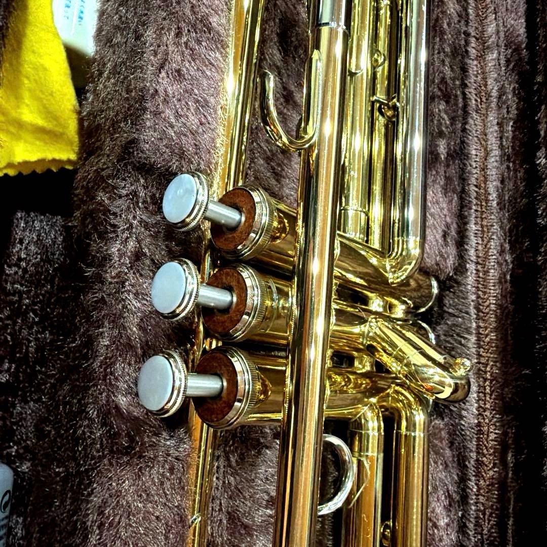メンテ済み　YAMAHA　ヤマハ　トランペットYTR-2320E　サイレント付