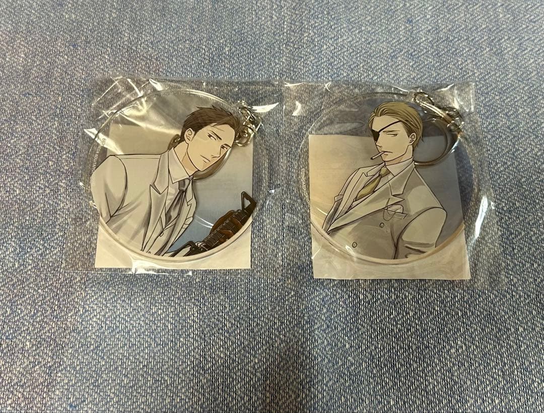 囀る鳥は羽ばたかない　コラボカフェ Day/Night アクリルキーホルダー