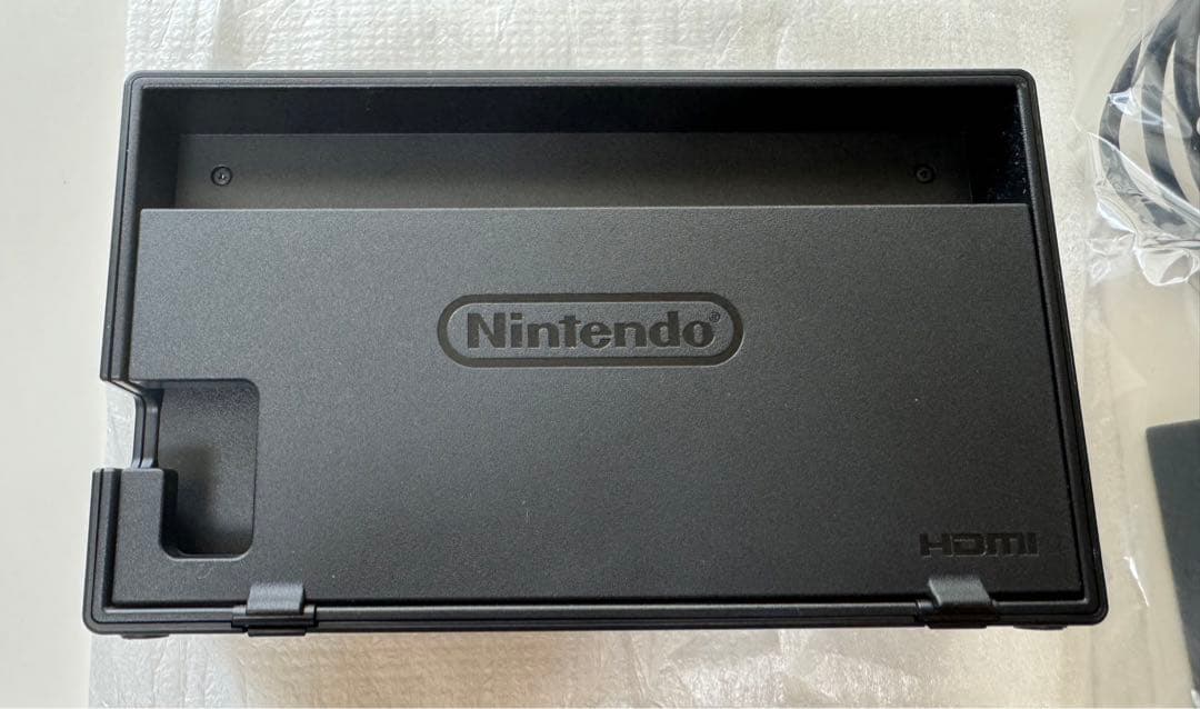 Nintendo Switch 本体 充実の付属品付き