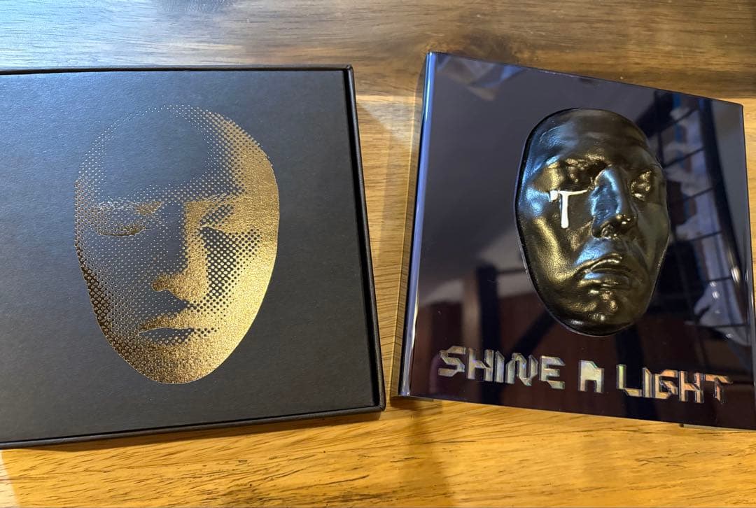 G-DRAGON SHINE A LIGHT コンサートDVD2枚組　日本向け