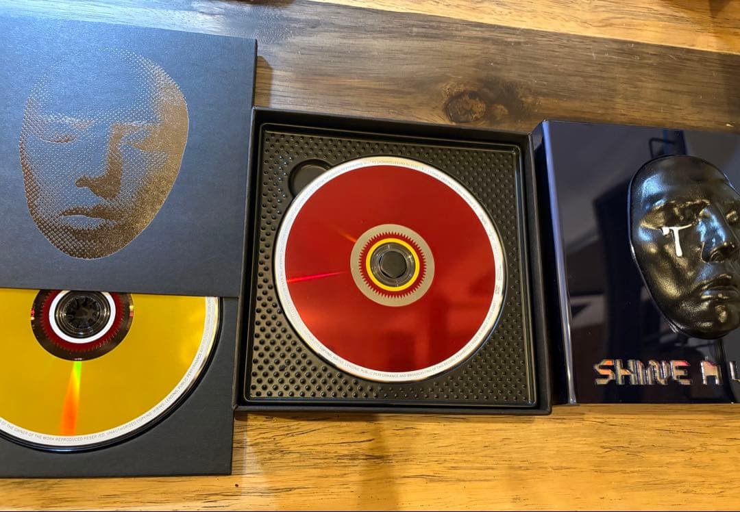 G-DRAGON SHINE A LIGHT コンサートDVD2枚組　日本向け