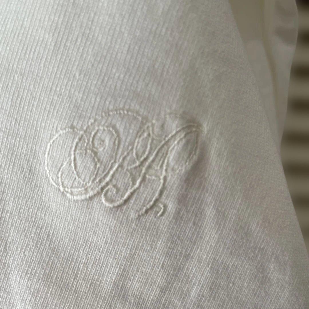 新品同様！ビアズリーの裾刺繍入りドルマンスリーブカットソー