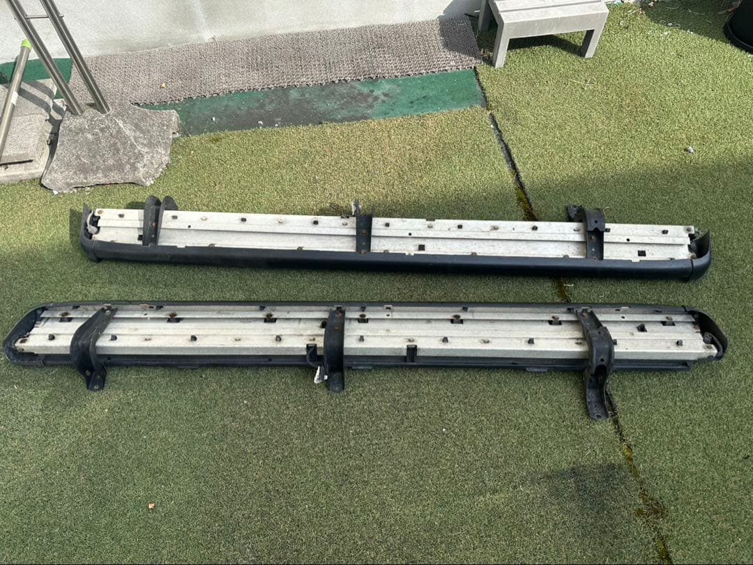 ハイラックスサーフ215 サイドステップ