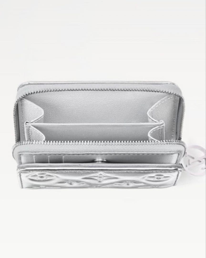 日本限定♪コンパクト【Louis Vuitton】ポルトフォイユ ルー財布