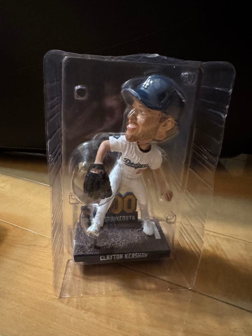 CLAYTON KERSHAW クレイトン　カーショウ3000奪三振フィギュア