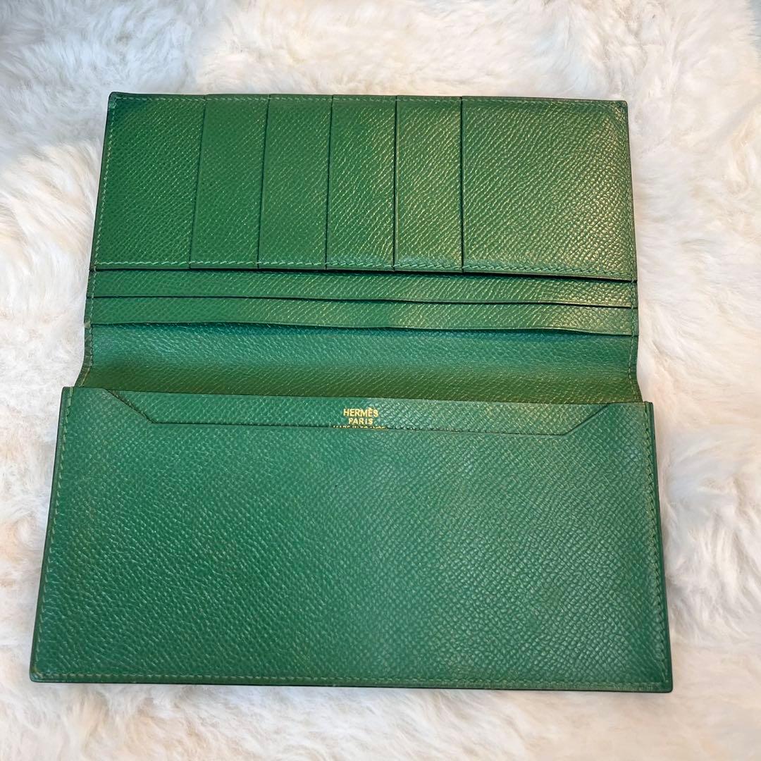 美品✨　HERMES グリーン 長財布 箱付き　⬜︎B黒印