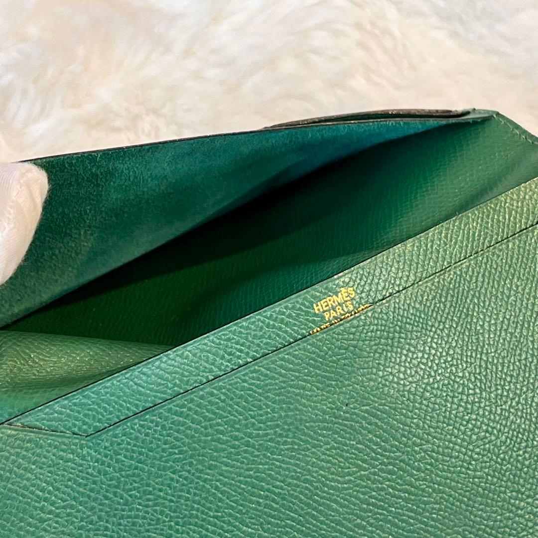 美品✨　HERMES グリーン 長財布 箱付き　⬜︎B黒印
