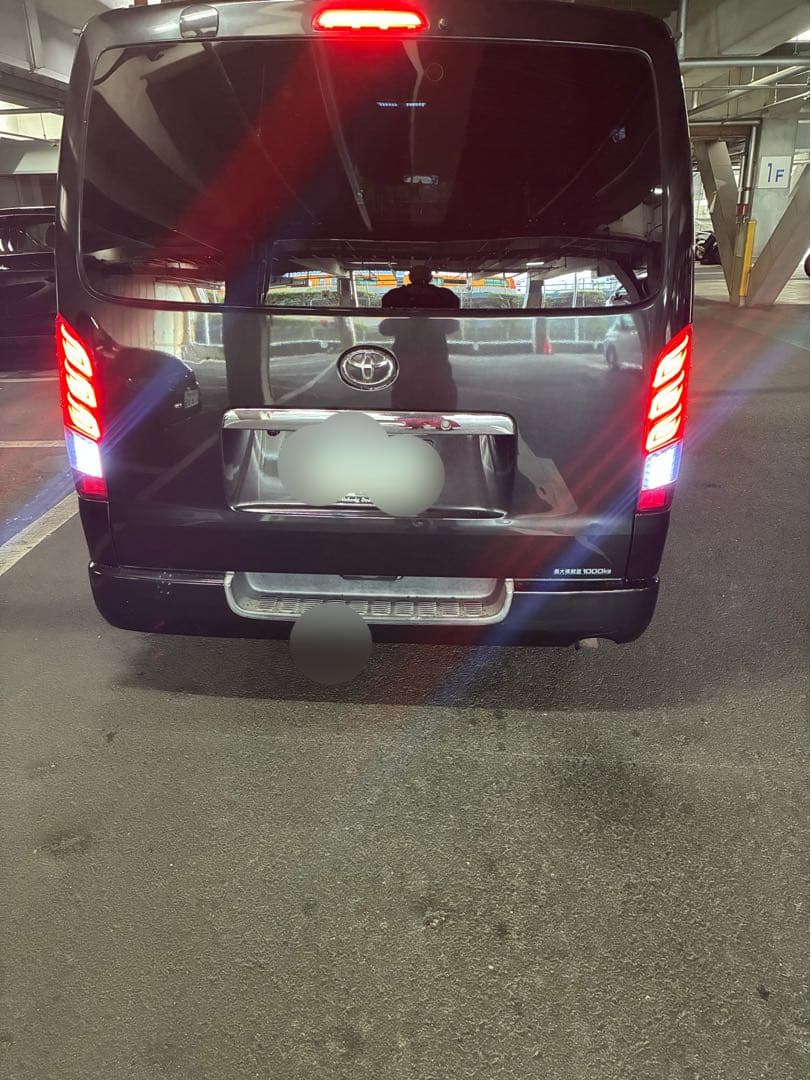 ハイエース　LEDテールランプ ダズフェローズ