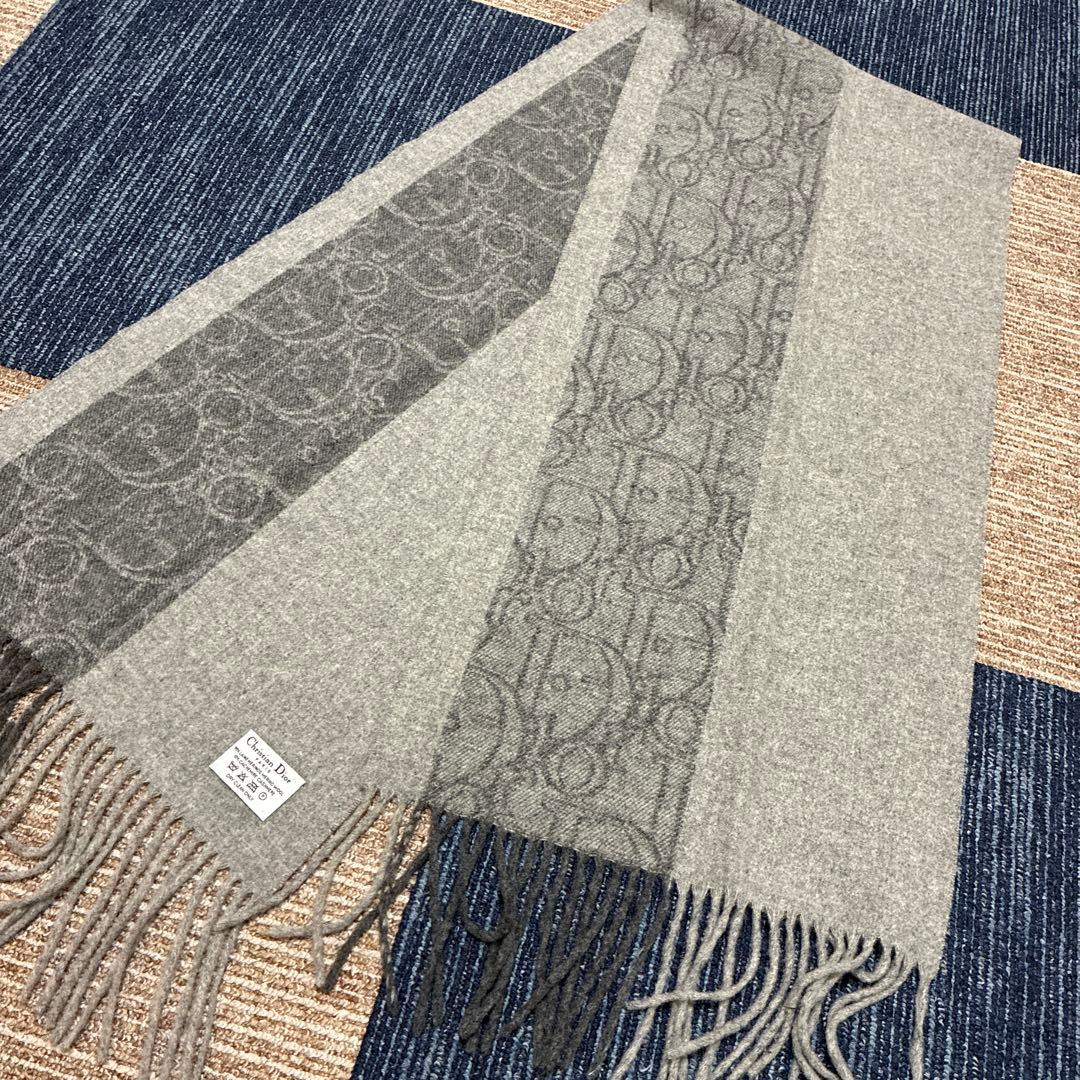 Christian Dior グレー ストライプマフラー 男女問わず