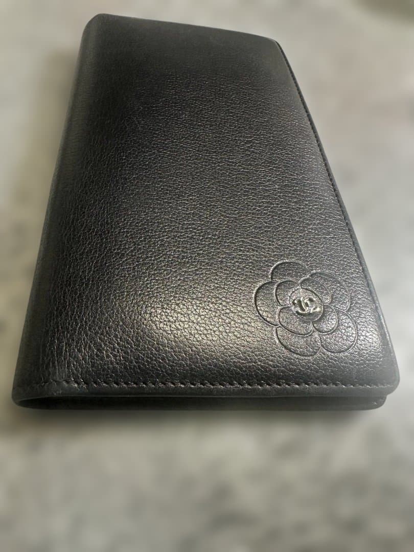 【正規品】CHANEL シャネル カメリア 二つ折り財布 ブラック×シルバー