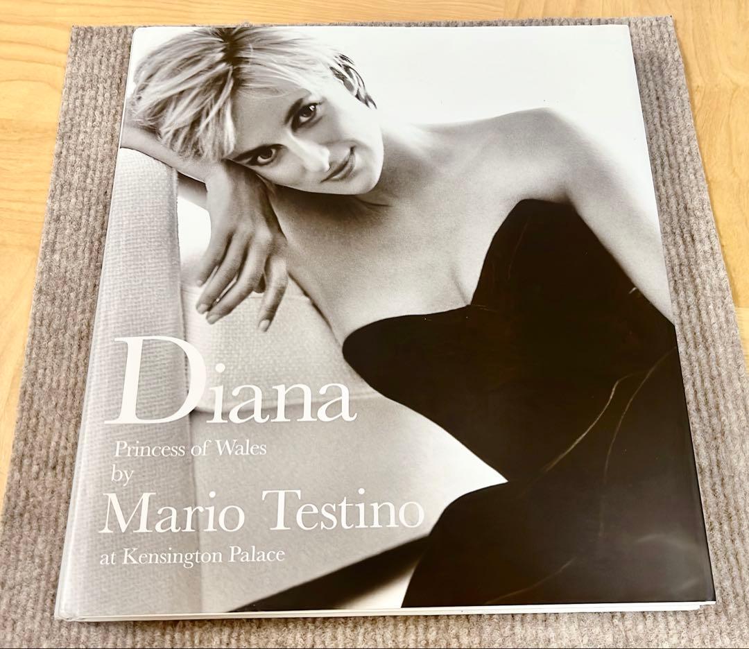 ダイアナ妃 写真集 マリオ・テスティーノ