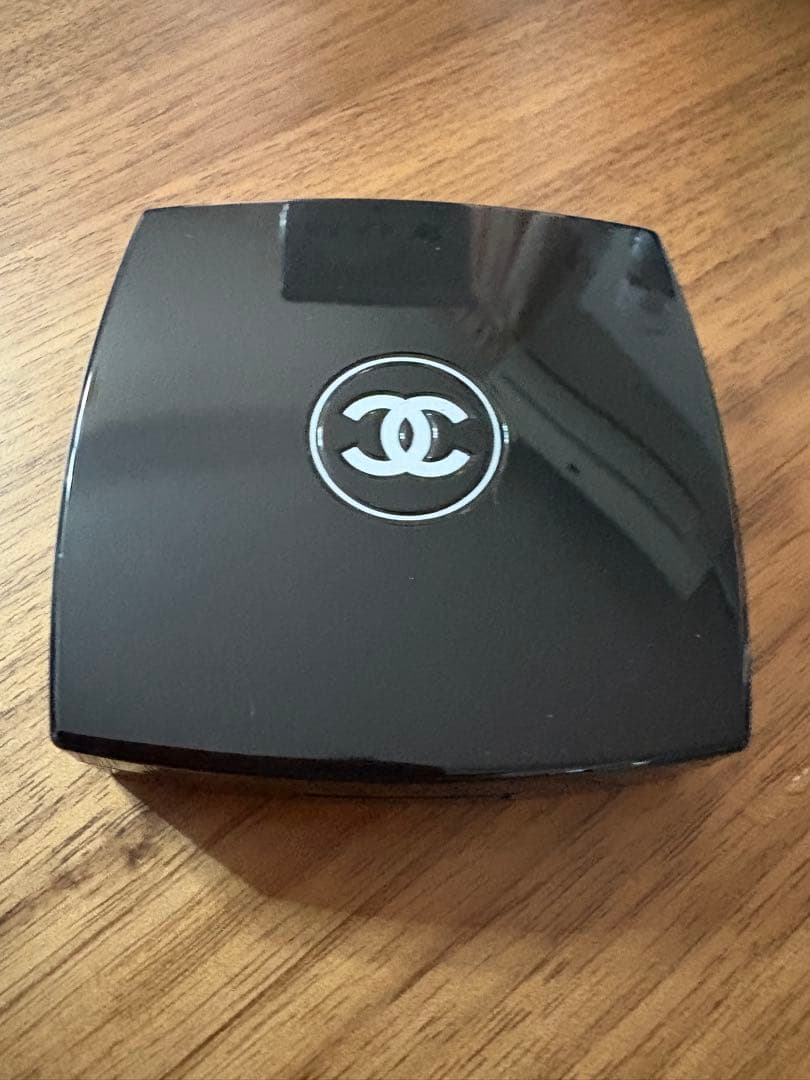 レキャトルオンブル / 388 エクレドゥニュイ アイシャドウパレット　ケース付