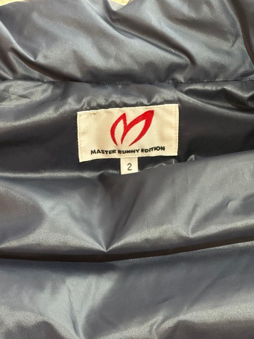 【極美品】マスターバニー　ホワイト キルティングベスト　フード付き