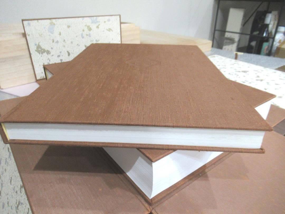 大山祇神社 法楽連歌（全2冊揃）　重要文化財「大山祇神社法楽連歌 274帖」