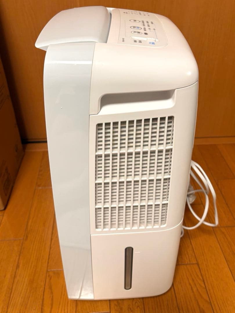 SHARP CM-R100-W　冷風・除湿機　2023年製