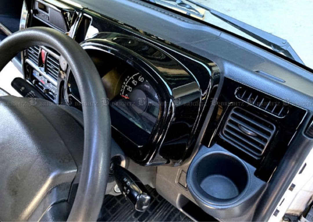 【新品】SUZUKIスーパーキャリイ　インテリアパネルセット BRIGHTZ社製