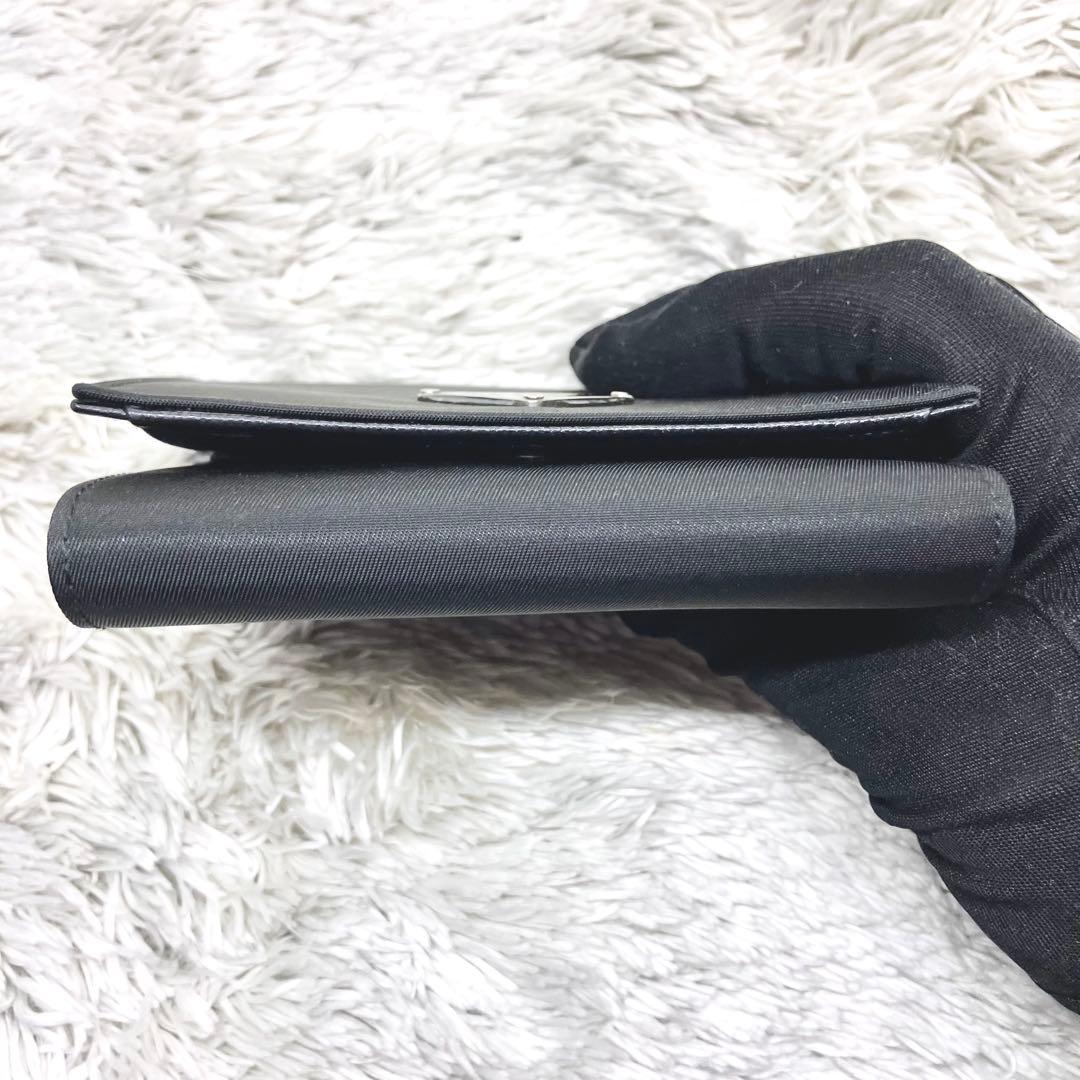 未使用級✨ PRADA 三つ折り財布 ナイロン 三角ロゴ ブラック テスート
