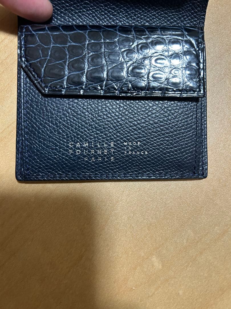 カミーユフォルネ　二つ折り財布