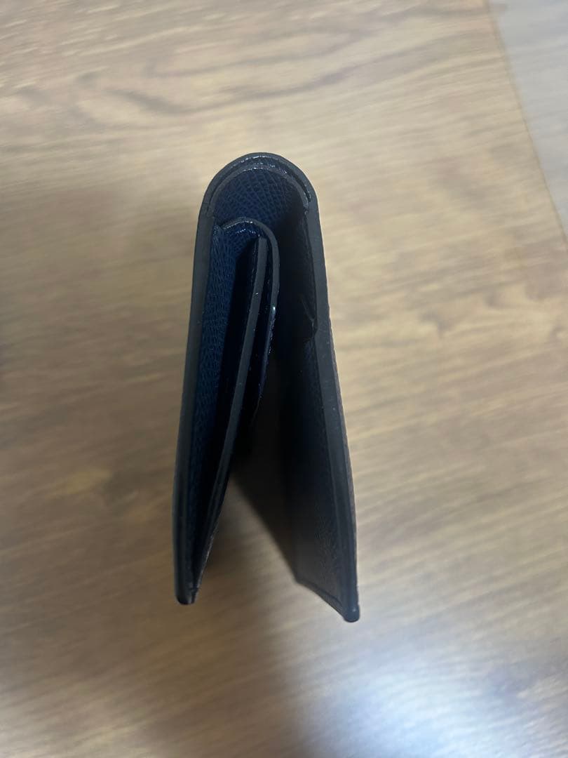 カミーユフォルネ　二つ折り財布