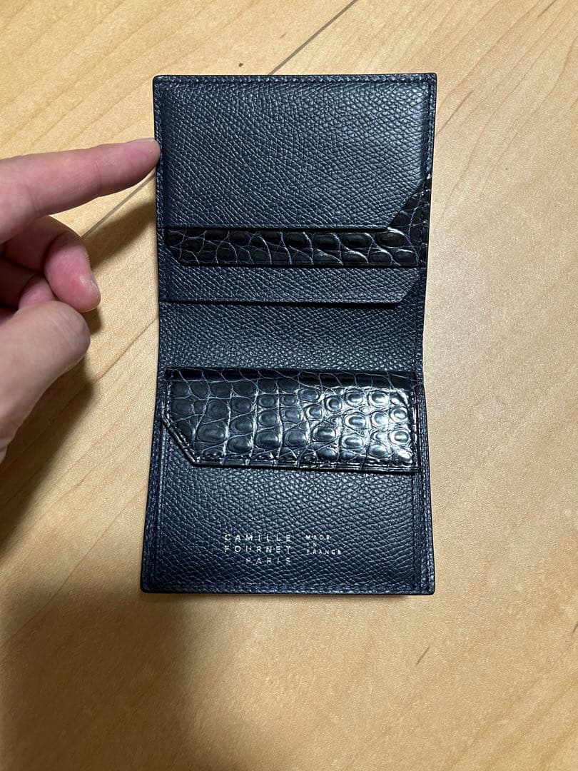 カミーユフォルネ　二つ折り財布