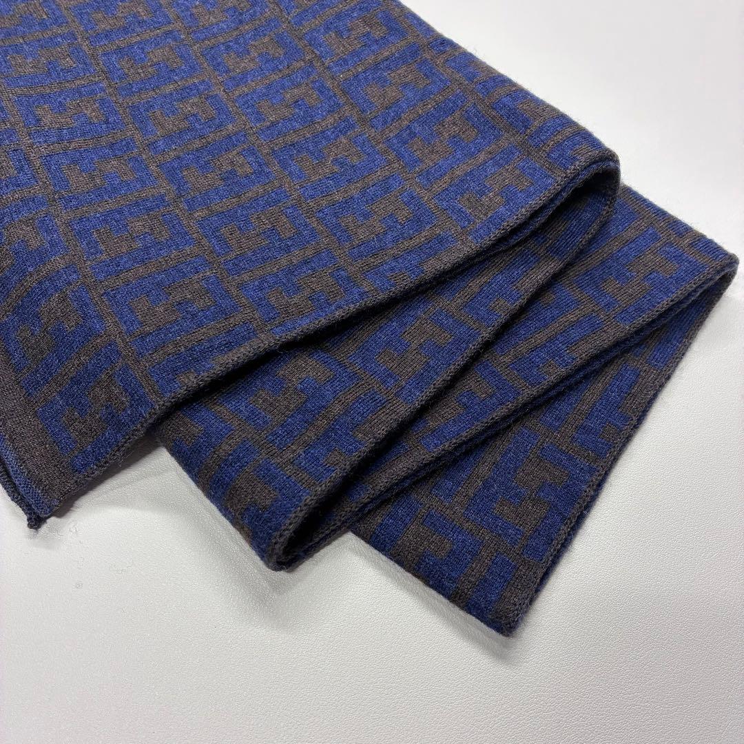 FENDI ズッカ柄 マフラー