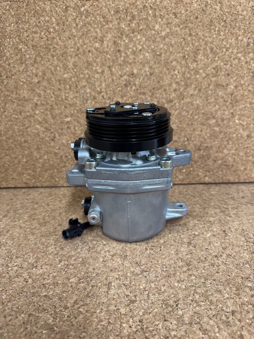 MK21Sパレット リビルトACコンプレッサー 未使用 長期保管 ML21S