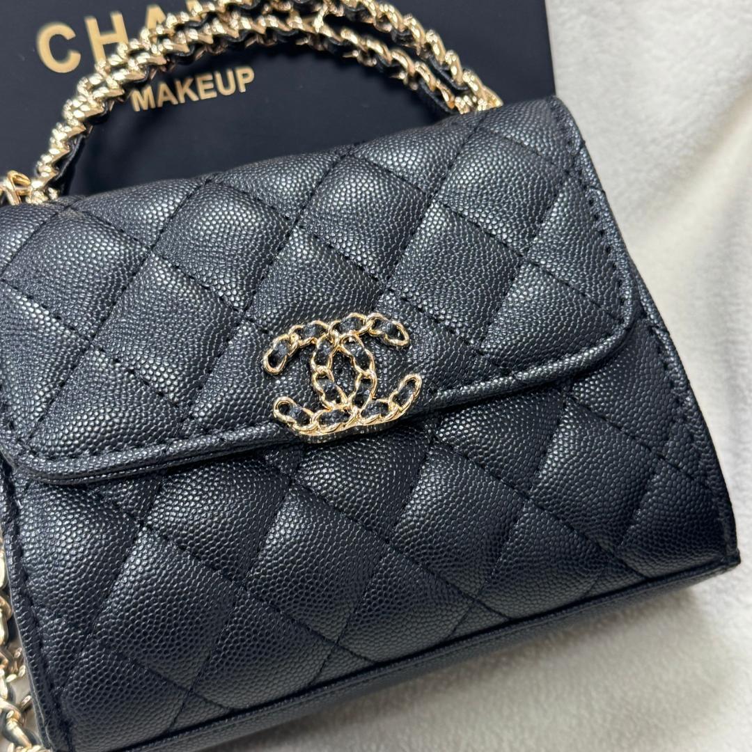 ✨VIP非売品✨ BOX付 ブラック キルティング ショルダーバッグer