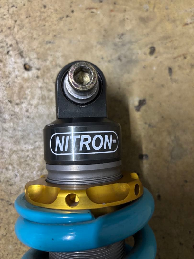 NITRON ナイトロン　リアサス　ホンダ　CBR250R MC19