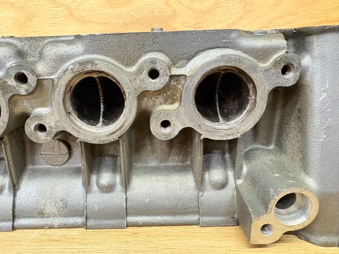 (7) バリオス 1型 シリンダーヘッド