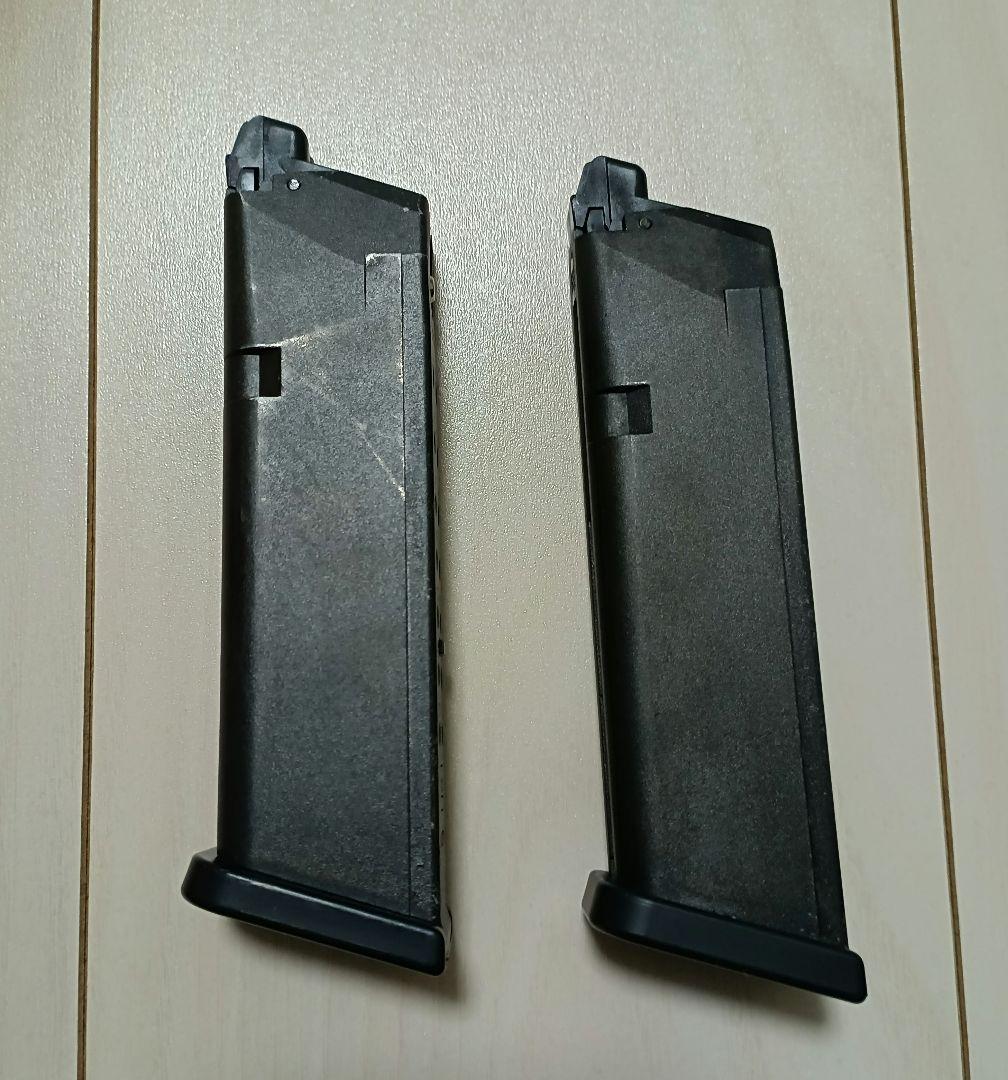 【中古品】東京マルイ ガスガン「グロック26 アドバンス」＋予備マガジン１本付