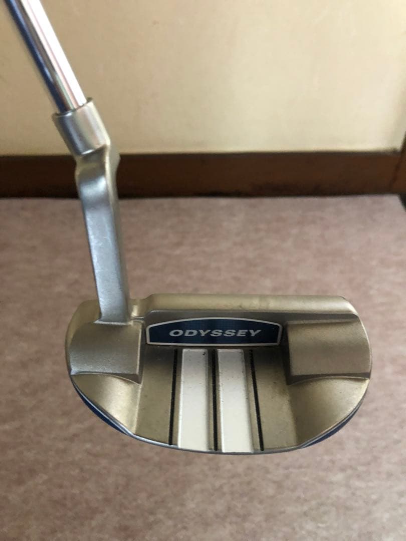 ODYSSEY WHITE HOT RX330Mパター カバー付き　サービス付き