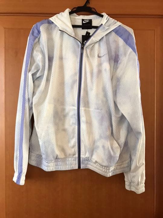 NIKE ナイキ パーカー　レディース　US-Sサイズ　新品