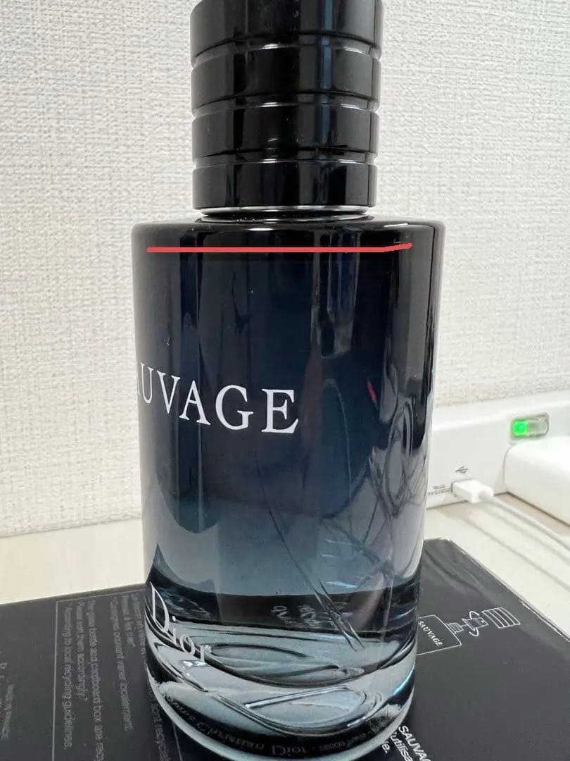 Dior ソヴァージュ オードゥ トワレ 100ml　香水