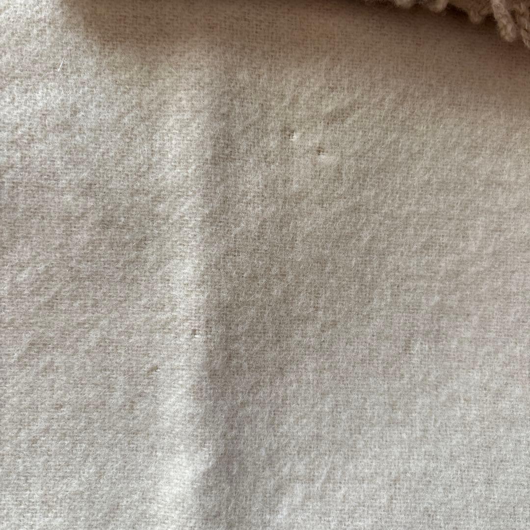 LOEWEロエベ・リバーシブルマフラー・ベージュ×アイボリー男女兼用