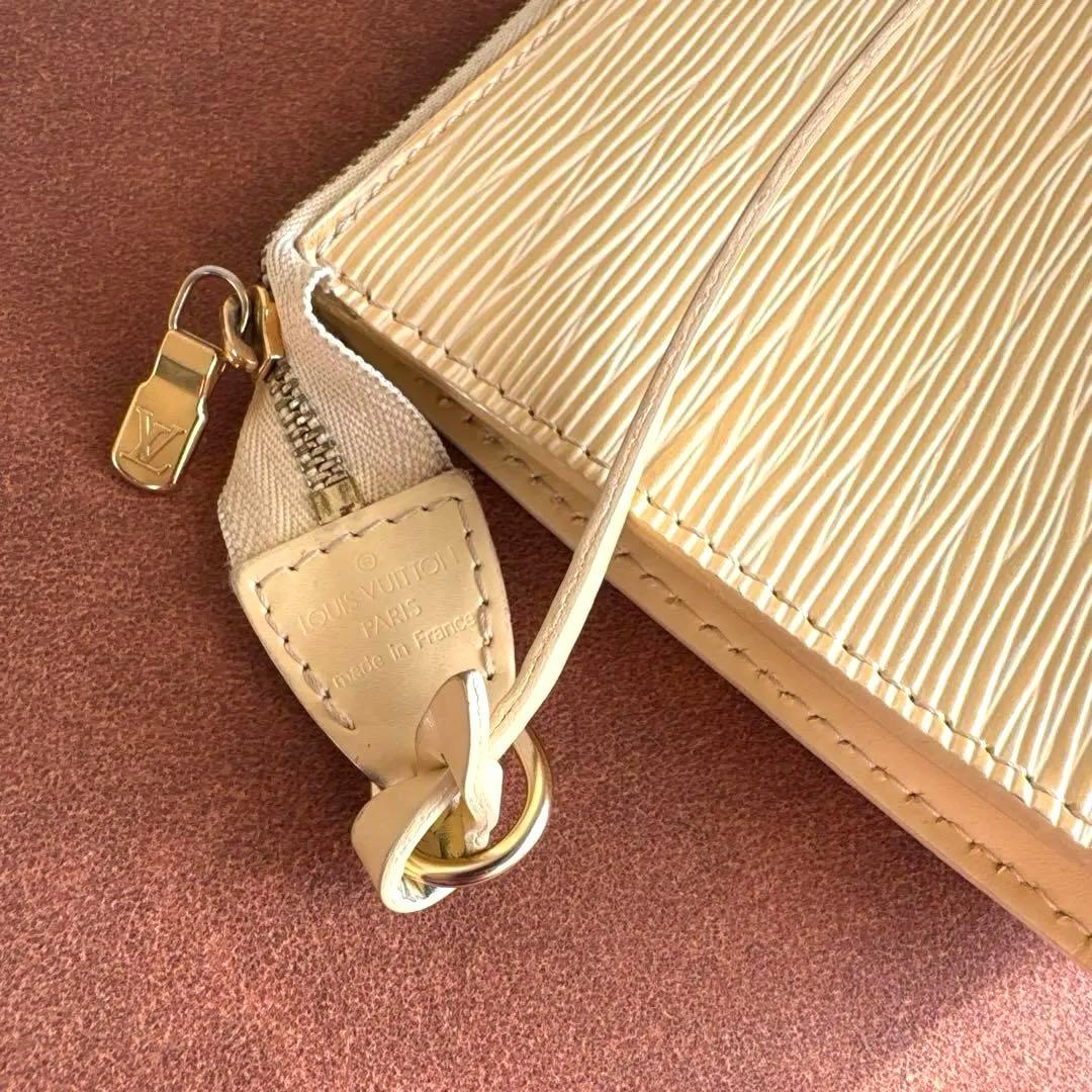 【廃番品】ルイヴィトンエピ｜アクセソワールポシェット｜タッシリイエロー｜保存袋付