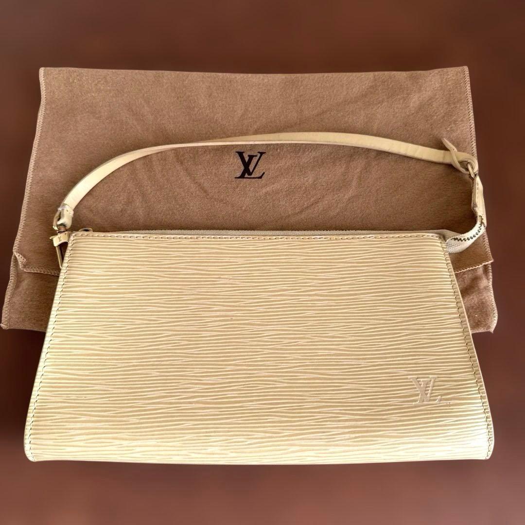 【廃番品】ルイヴィトンエピ｜アクセソワールポシェット｜タッシリイエロー｜保存袋付