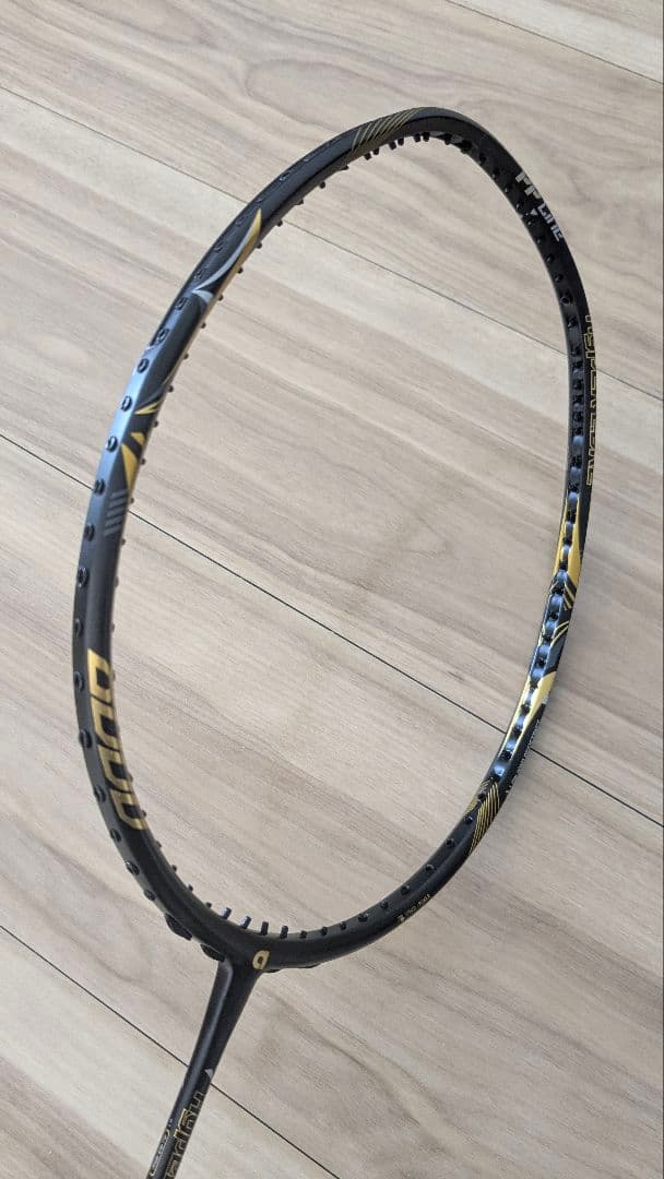 ラケット Apacs Hypercore 8000 4UG6