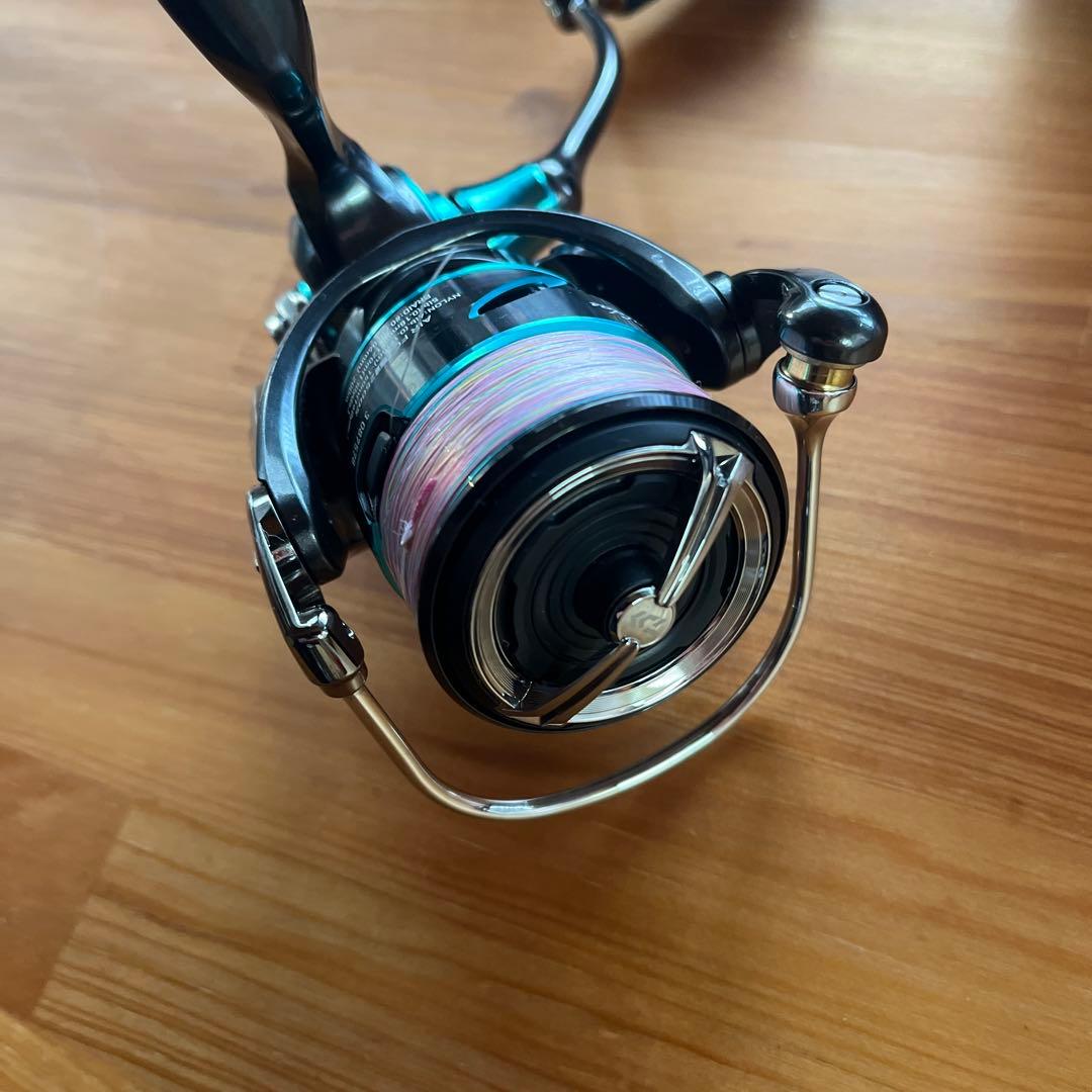 Daiwa エメラルダス fc LT 2500S スピニングリール