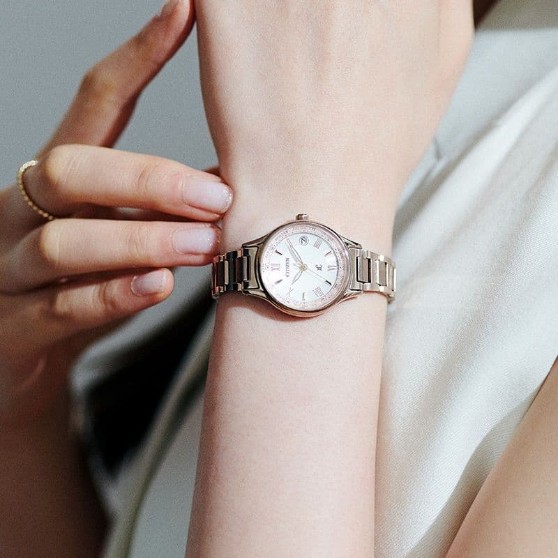 CITIZEN 腕時計 xC クロスシー EC1014-65W ハッピーフライト