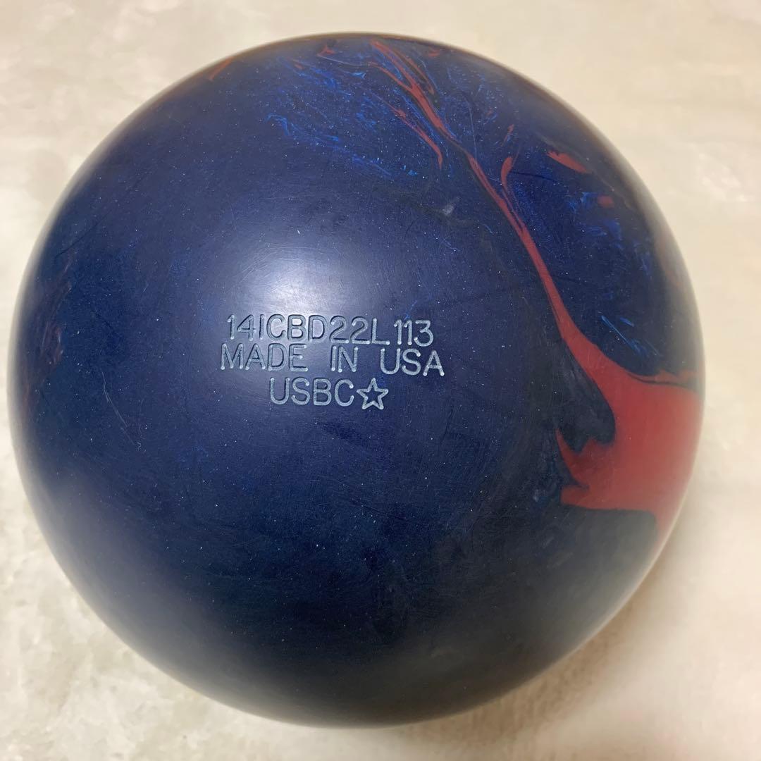 ボーリングボール新品　穴なし　15ポンド