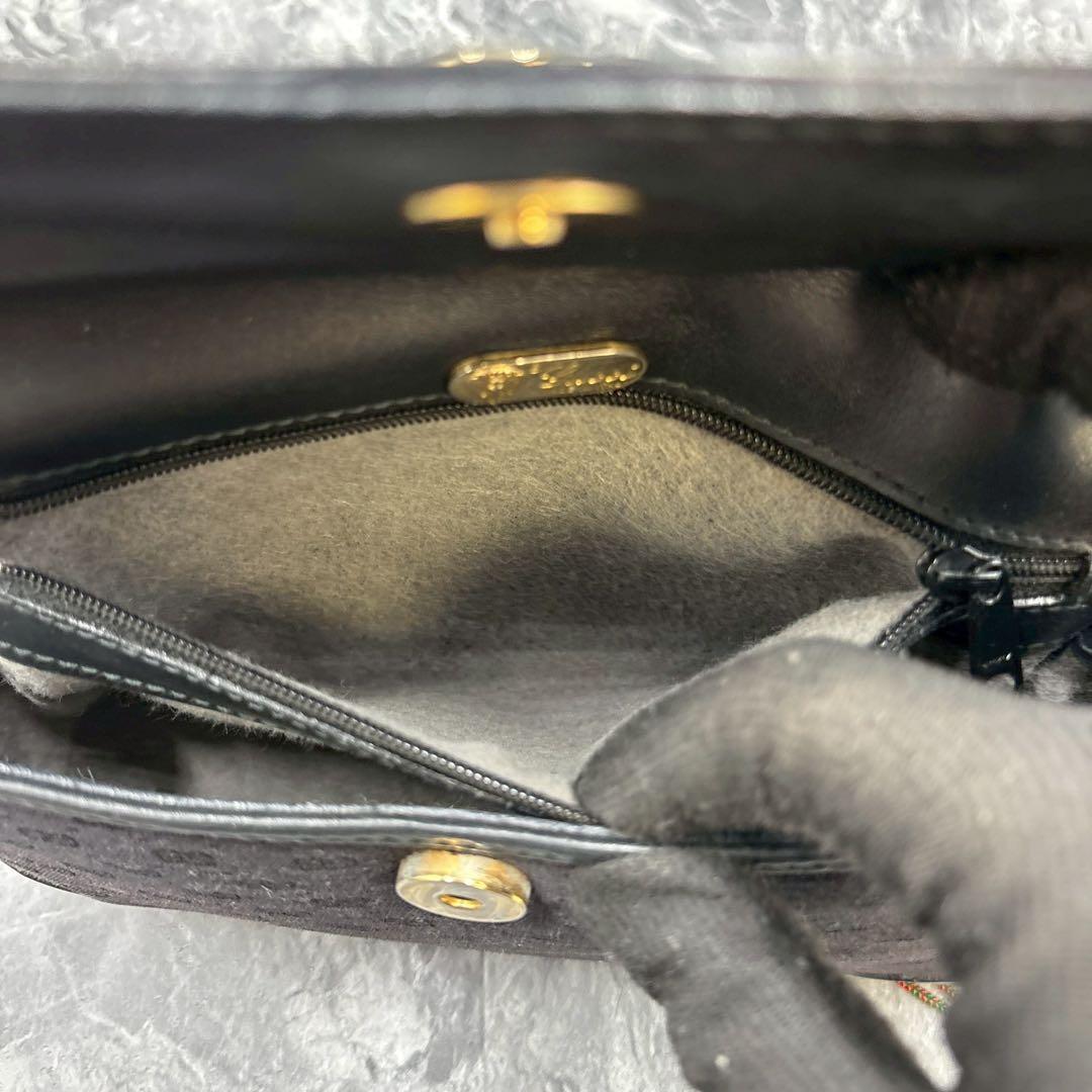 ✨美品✨GUCCI GG シェリーライン ショルダーバッグ ブラック ロゴ