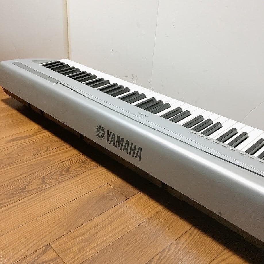 ヤマハ YAMAHA P-95 電子ピアノ 88鍵盤 シルバー 2011年製