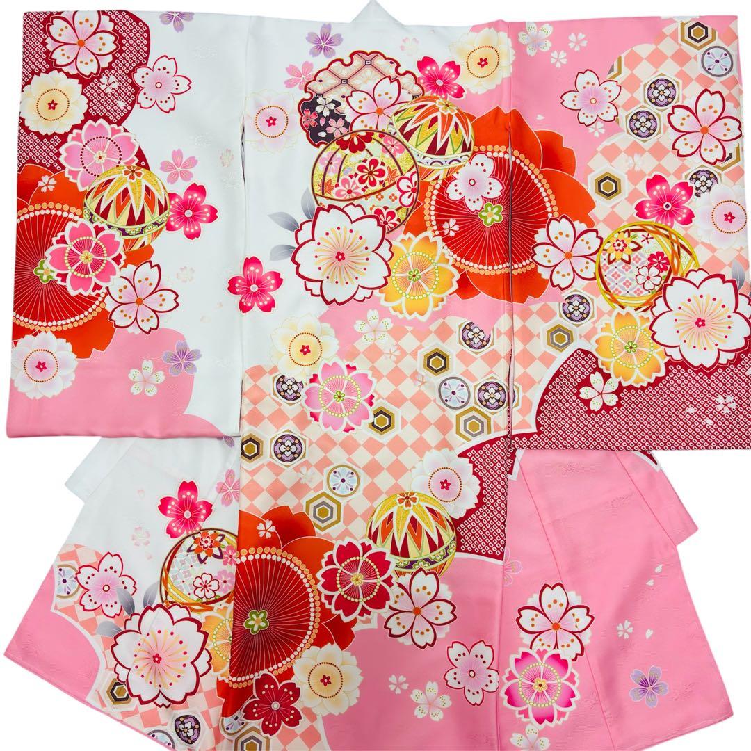 【新品未使用】新柄現代物 お宮参り 産着 合繊 洗える着物 祝着 白 ピンク