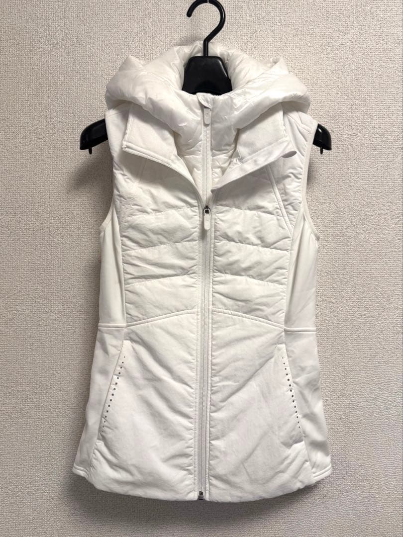 【美品】lululemon ルルレモン Another Mile Vest ２