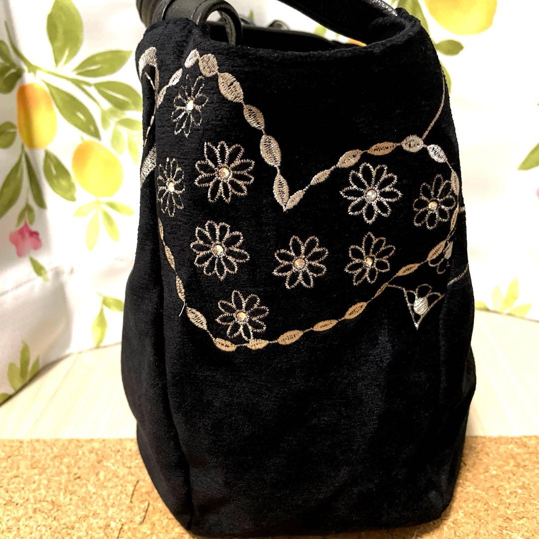 美品 シンクビー リボンズ トートバッグ バッグ ファスナータイプ 黒 ブラック