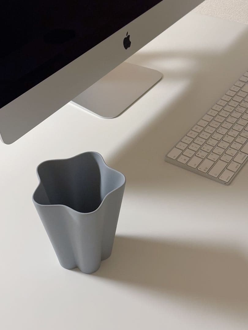 新品 HAY Iris Vase S Grey フラワーベース 花瓶 収納