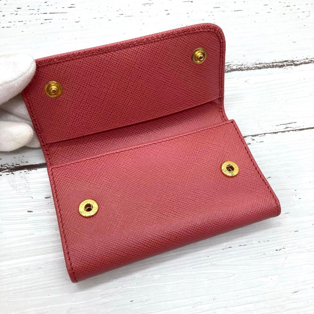 専用です❣️購入しないでください❣️PRADA プラダ サフィアーノレザー 6連