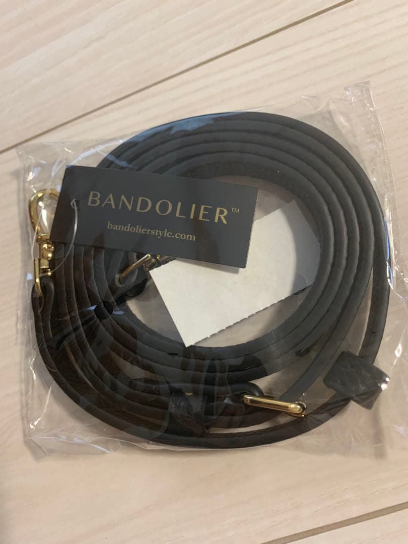 BANDOLIER iPhone 16 ProMax ケース 保護フィルム付き