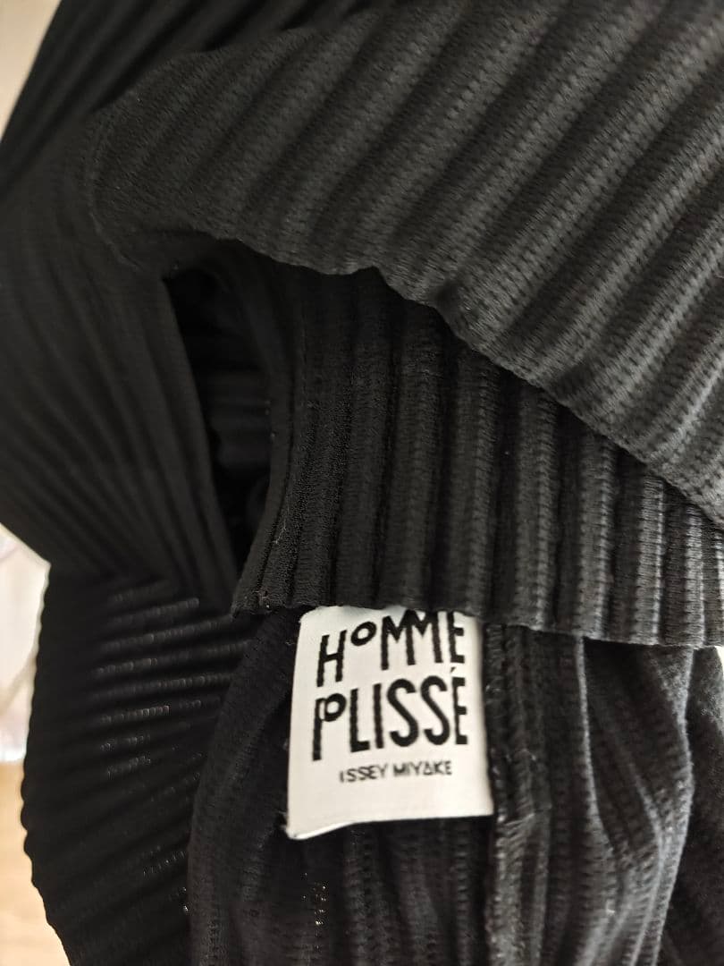 オムプリッセ　HOMME PLISSÉ長袖　トップス　サイズ3　ブラック